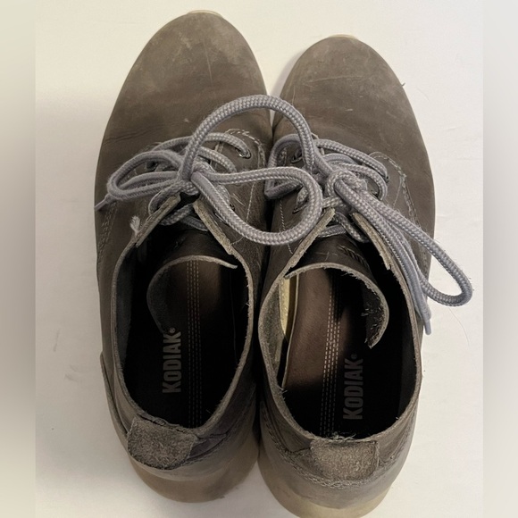 Kodiak Gray Ankle Boots with Suede Finish - Picture 6 of 15